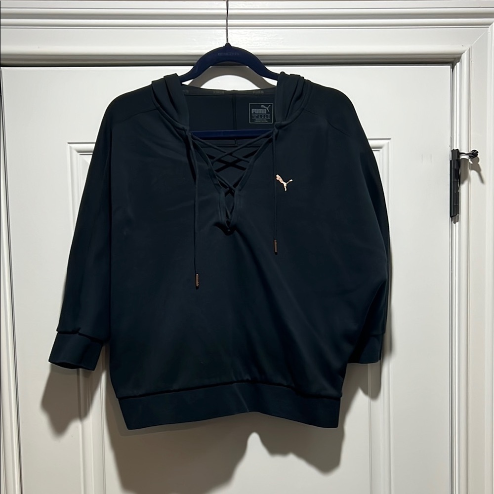 Puma Black Cropped Half Sleeve Sweatshirt Size Large